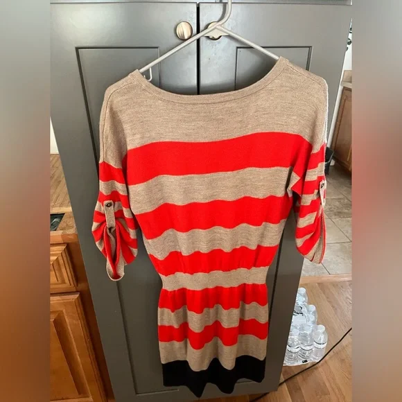 Adorable loft sweater dress size small - Picture 3 of 3